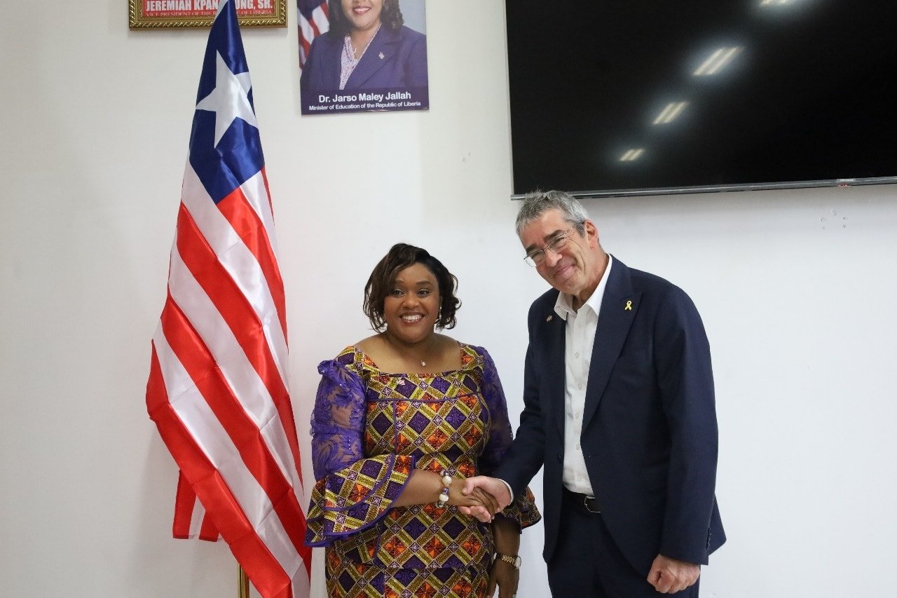 545271836_1194354132735935_8929283900663604293_n