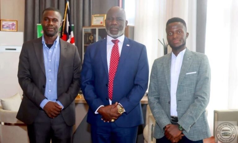 received_4221791034804169